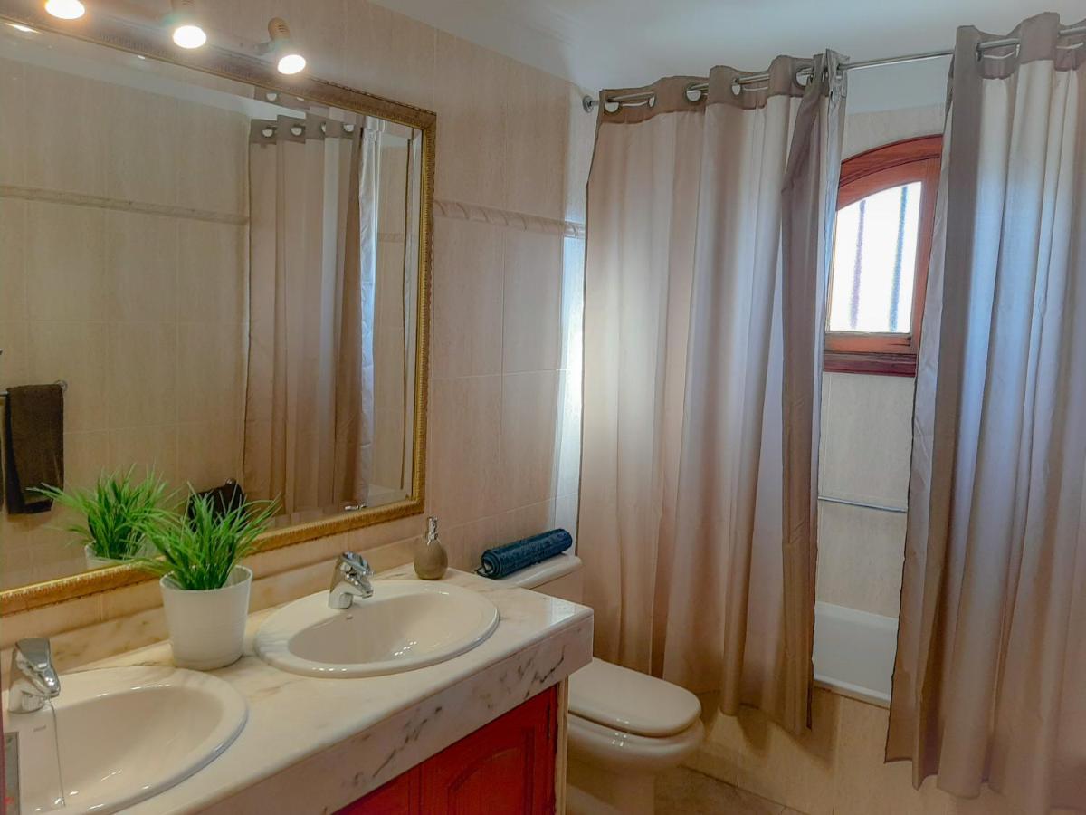 Alizuth Villa Puerto del Carmen  Buitenkant foto