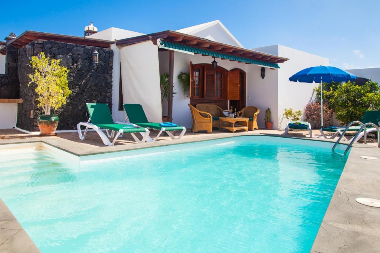 Alizuth Villa Puerto del Carmen  Buitenkant foto