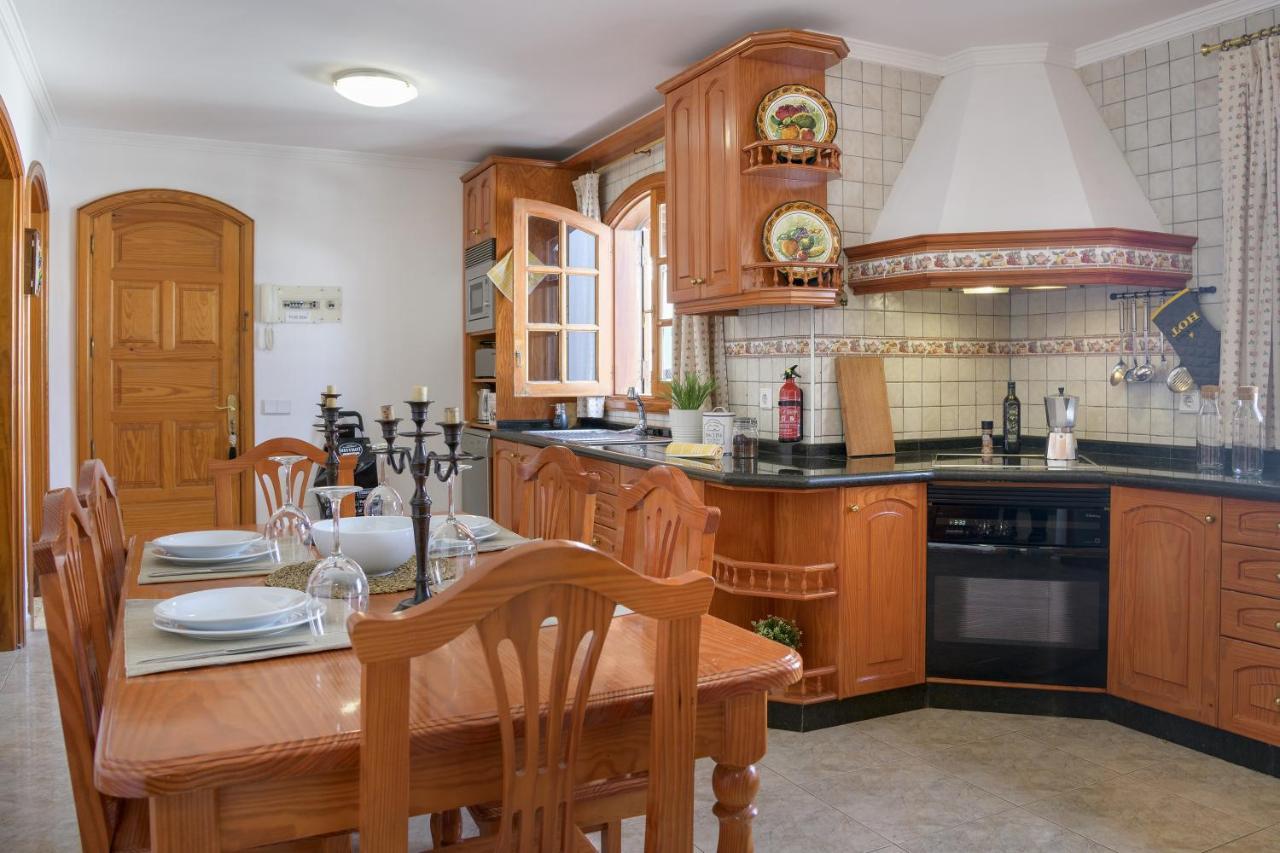 Alizuth Villa Puerto del Carmen  Buitenkant foto